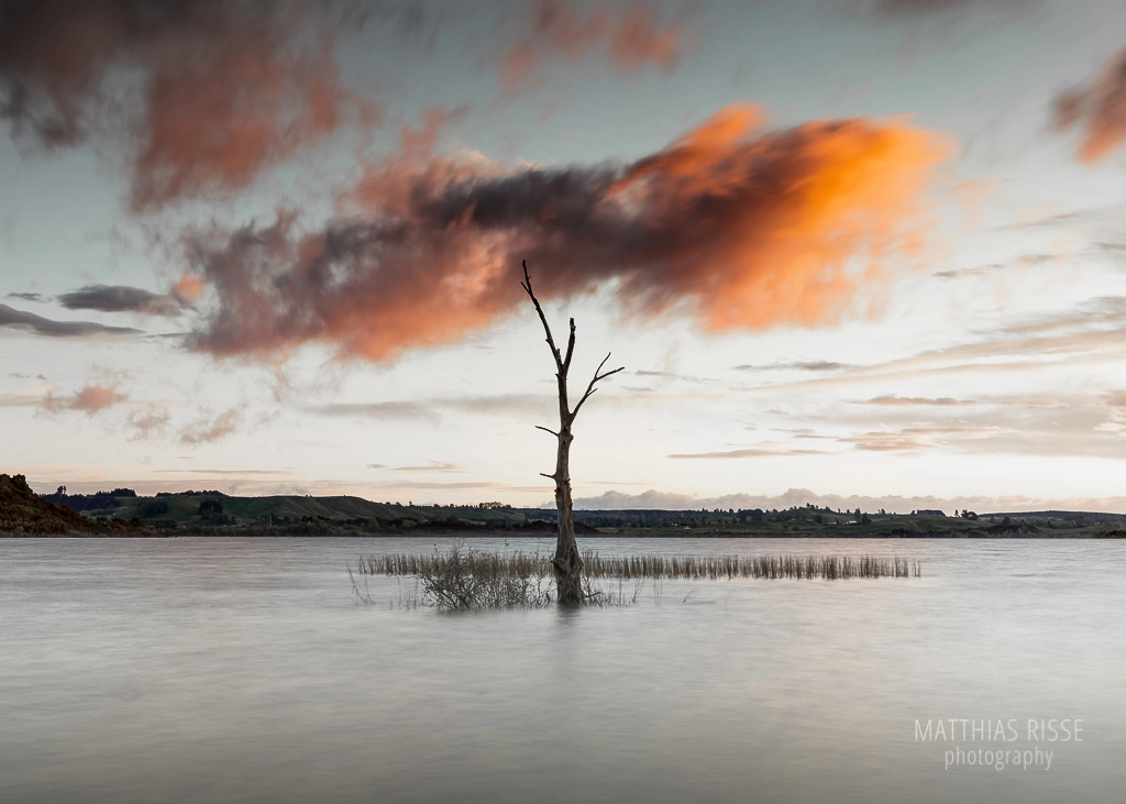 Lake Rerewhakaaitu by Matthias Risse